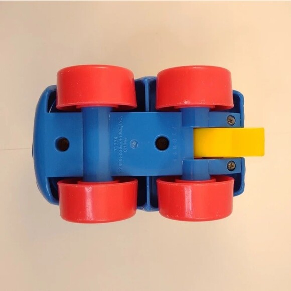 Fisher-Price Happy Dump Truck 1999 - Picture 6 of 10